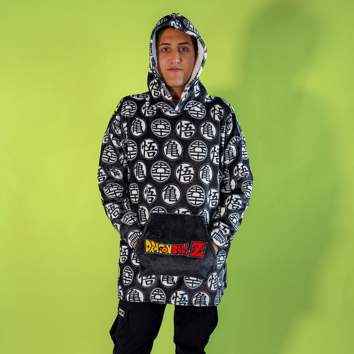 Sudaderota Dragon Ball Z Simbolos