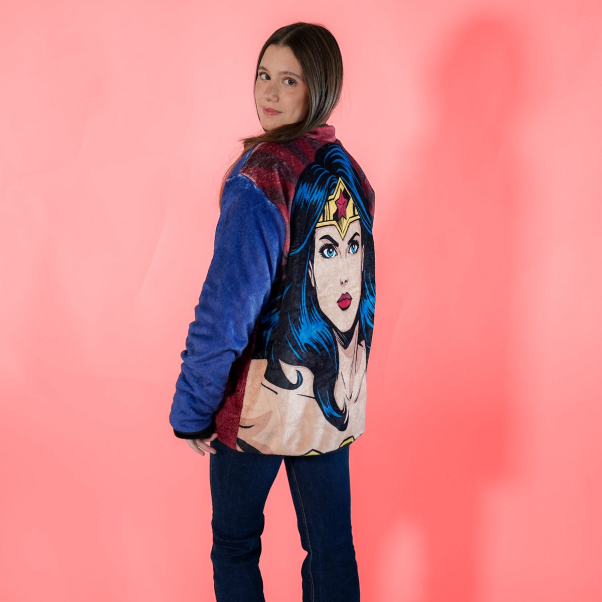 Puff Jacket Wonder Woman Oficial