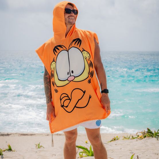 Poncho Toalla Garfield