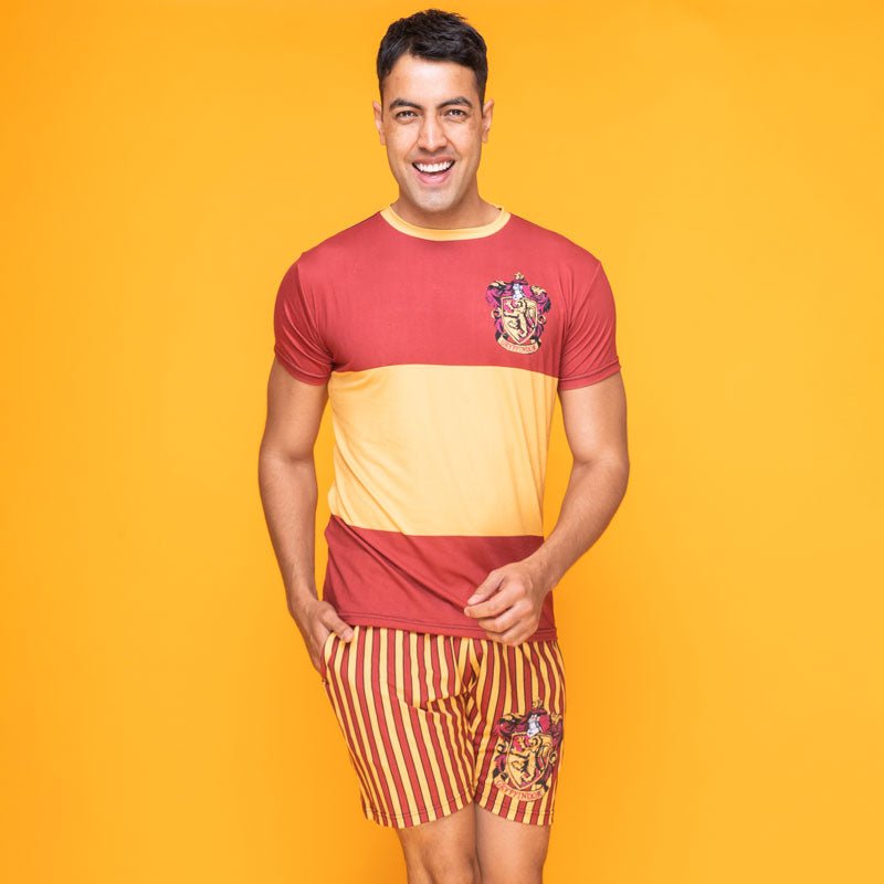 Conjunto Pijama Uniforme Quidditch Gryffindor